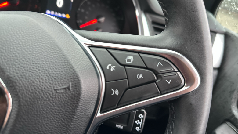 Renault Captur 1.3 TCE 130 Iconic 5dr Petrol Hatchback